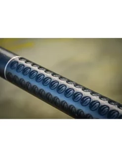 Guru Aventus 4MT+1MT Schepnetsteel -Hengels Winkel guru aventus 4mt1mt schepnetsteel 2